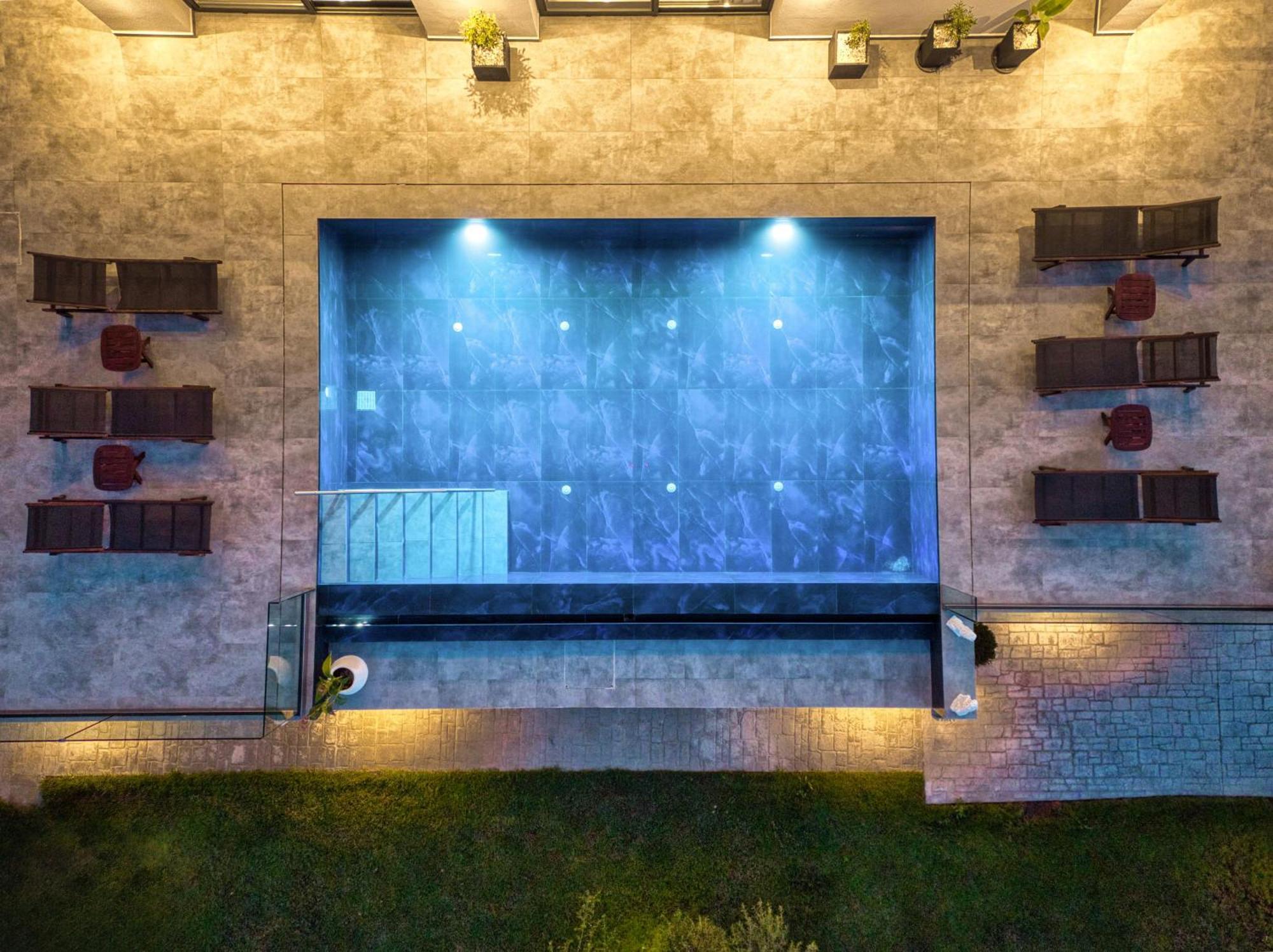 Trevilat - 4 Bedrooms With Private Pool, By Zantewize *