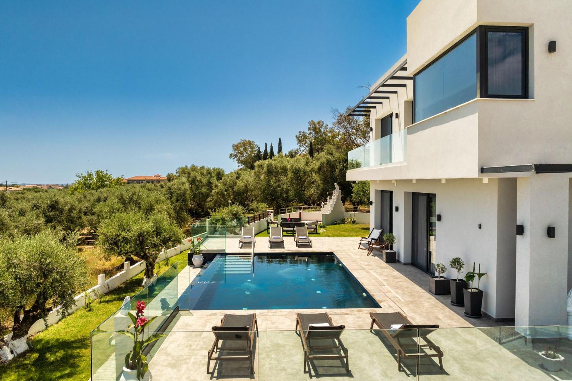 Villa Trevilat - 4 Bedrooms With Private Pool, By Zantewize *